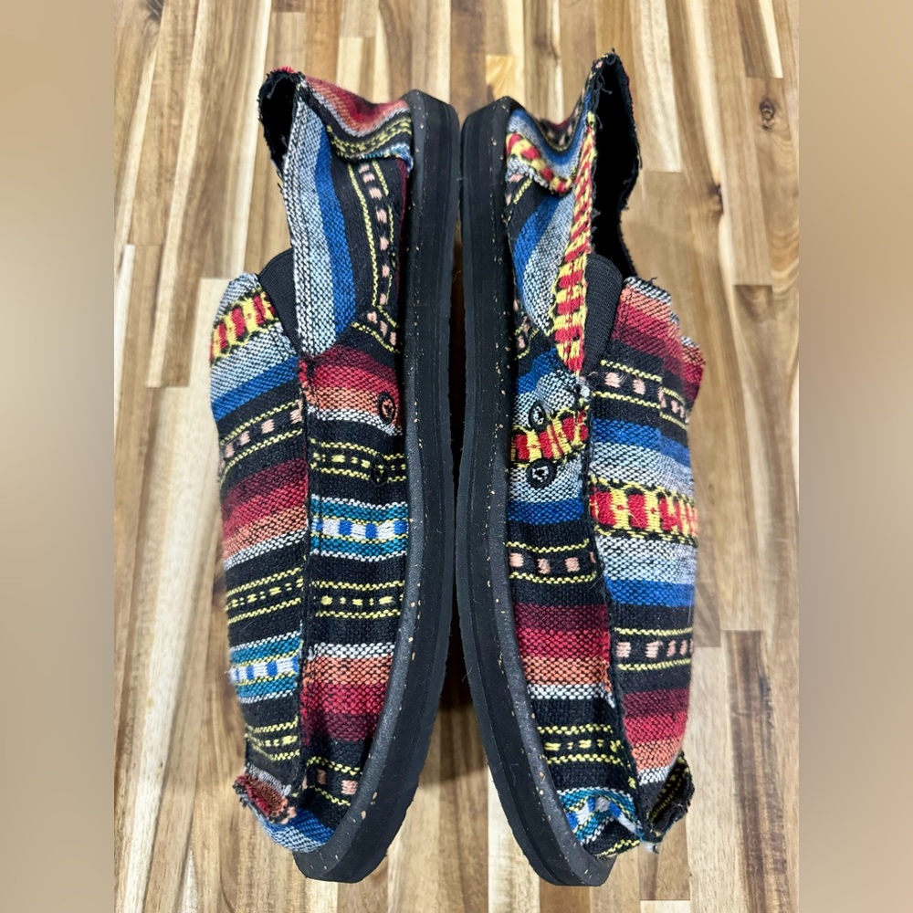 Like New Men’s Sanuk Hippie Loafers 13 - Picture 6 of 10